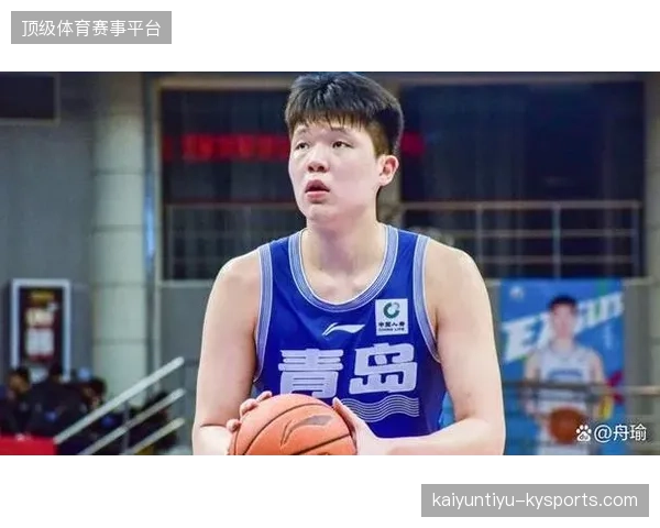 杨瀚森迎来高光夜，社媒粉丝喷薄而出